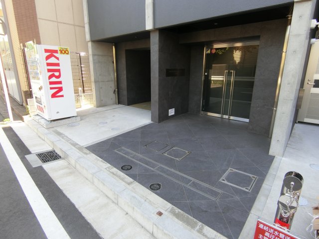 スパシエ横浜アルト804号室 エントランス