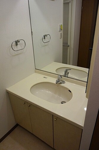 ライオンズプラザ平塚見附町 洗面台　※前回募集時2020年5月の写真