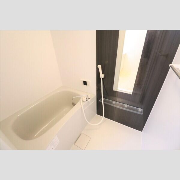 ソレーユ ヒロ101号室 バス