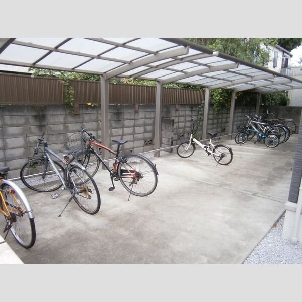 ルナマリア国立　A 駐輪場