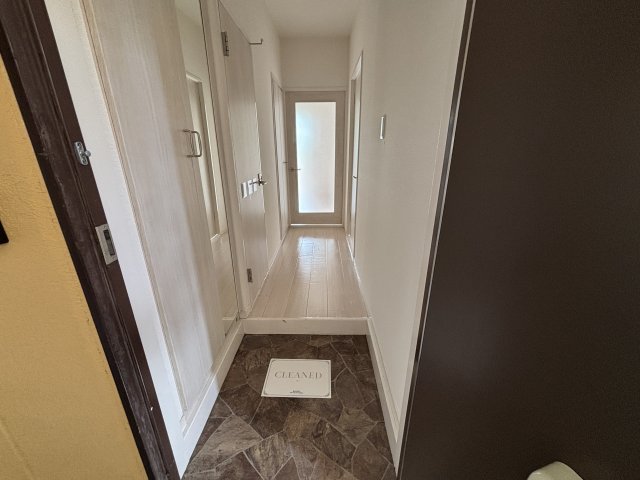 スカイホーム本郷0306号室 落ち着いた玄関です