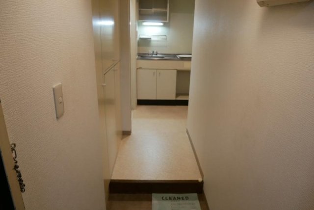 ダイアパレス浅草第二2階 玄関