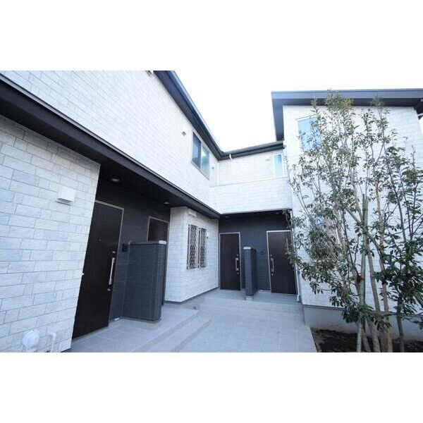 Charmant　K201号室 外観