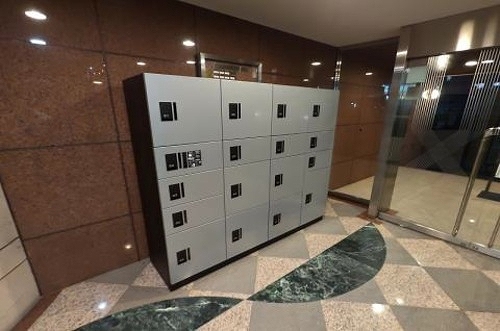 ライオンズマンション南浦和第２10階 宅配ＢＯＸ