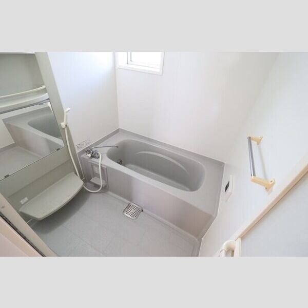 ラシュレメゾン・　A 浴室