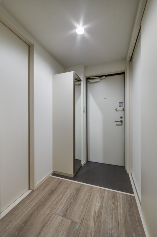 ＡＸＩＡ　東所沢1階 玄関