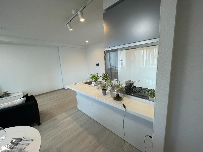 クロスゲート青葉台4階 ※写真は802号室