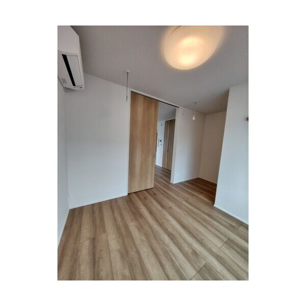 アンソレイユ明大前201号室 リビング