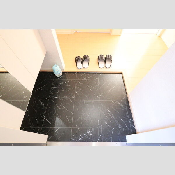 ブランシュ 玄関