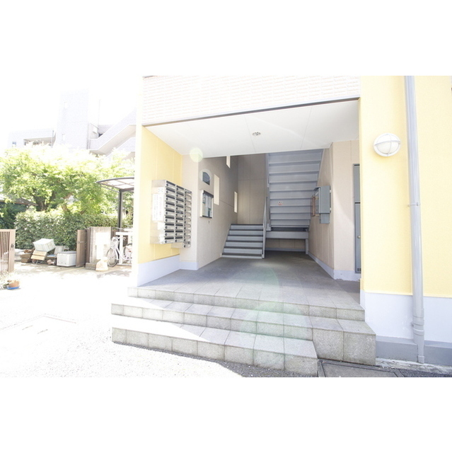 アンプルール フェール 本川越 外観