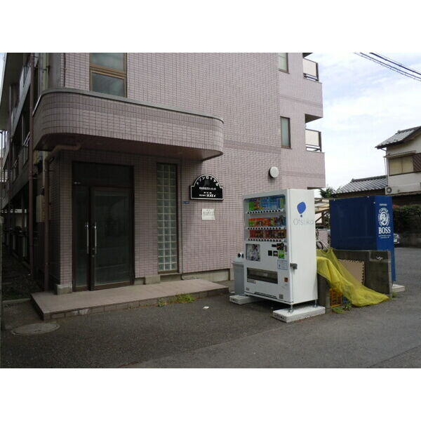 メゾンロイヤル エントランス