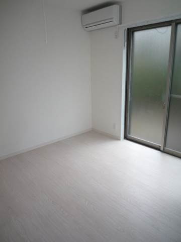 ウイングコースト羽田1階 部屋その他