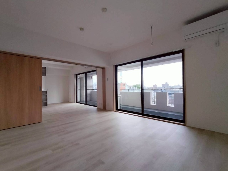 TraValore淵野辺4階 リビング