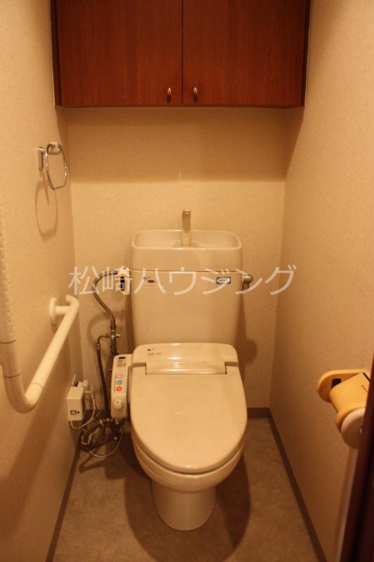 コスモ新井薬師駅前 トイレ