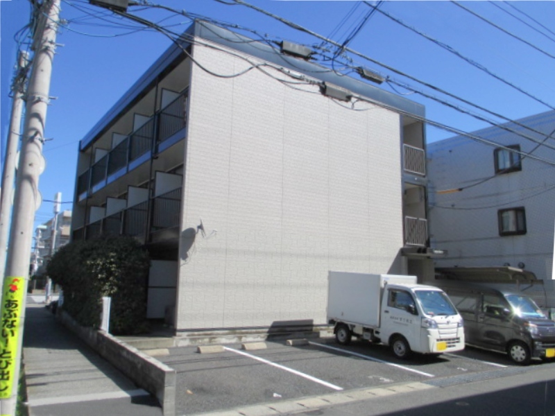 レオパレス行徳エステートの外観画像