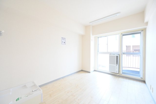 マリンロードダイヤモンドパレス108号室 同建物別部屋の参考画像