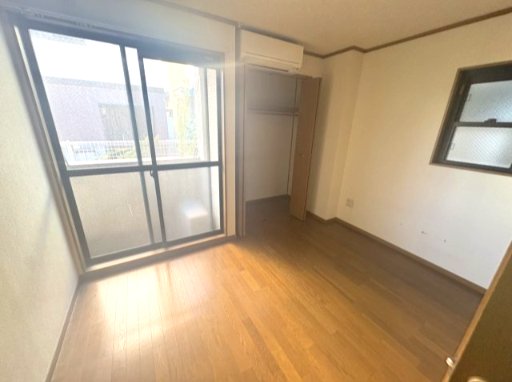 エクセルハイツⅢ番館102号室 クリーニング前の写真です