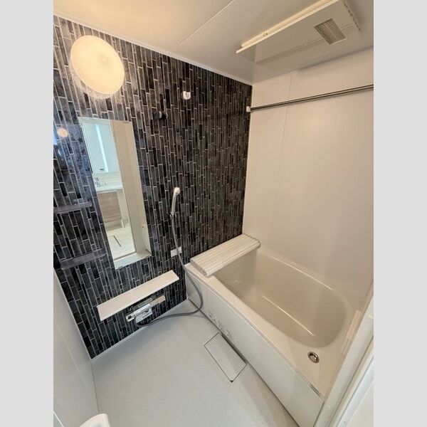 シンビジウム湘南台205号室 浴室