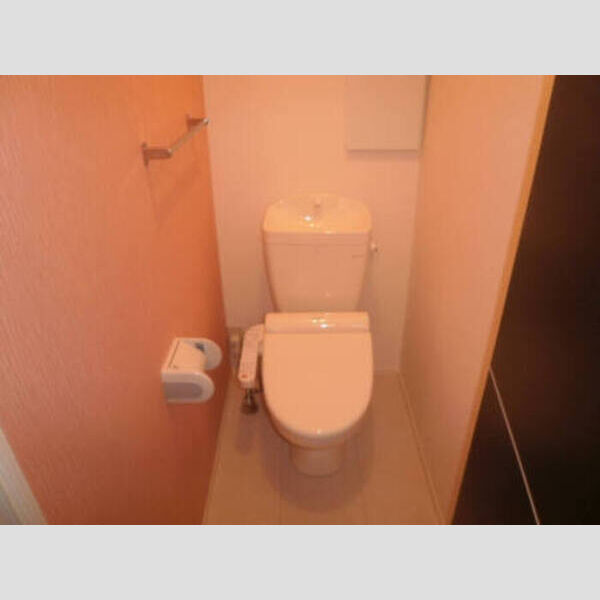 グリーンコーポ前川町201号室 グリーンコーポ前川町 トイレ