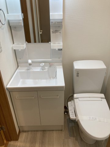 オークティアラ201号室 ※写真は別室です