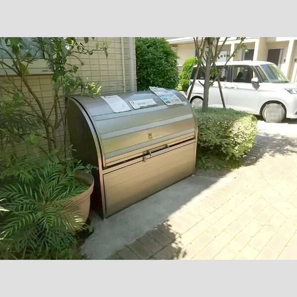 ガーデンハウス　C102号室 ゴミストッカー