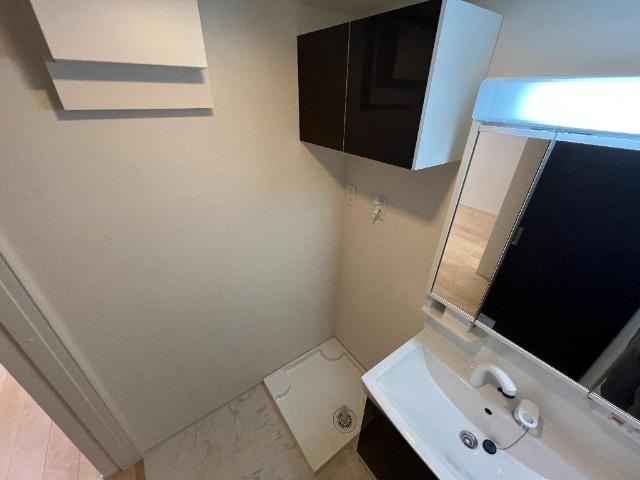 シャルム片倉102号室 室内洗濯機置き場