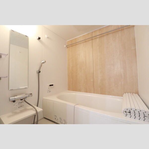 シェーンブルーメ横浜203号室 お風呂