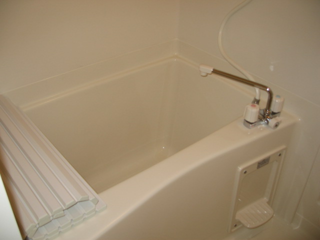 ハイツコスモス106号室 浴室