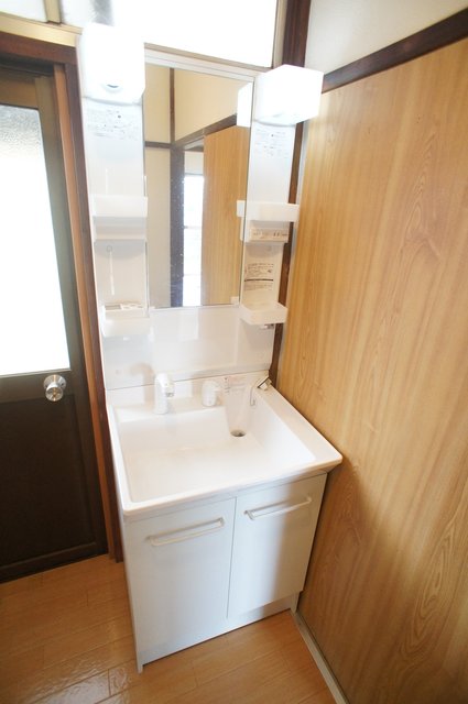 小笠原貸家 洗面