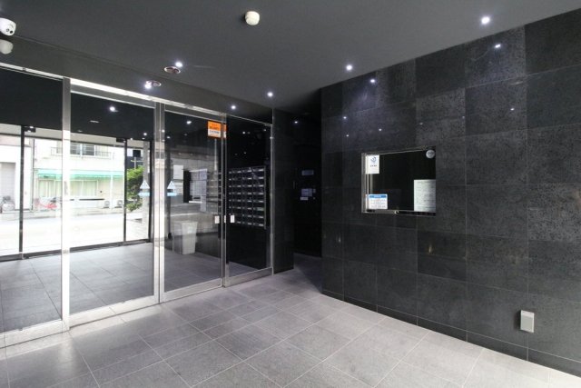 プレール・ドゥーク新御徒町4階 エントランス