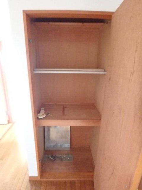 ヴィントハウス石神井3階 収納