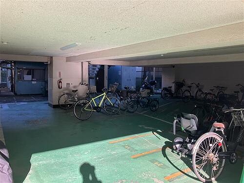下落合グリーンパーク3階 駐輪場