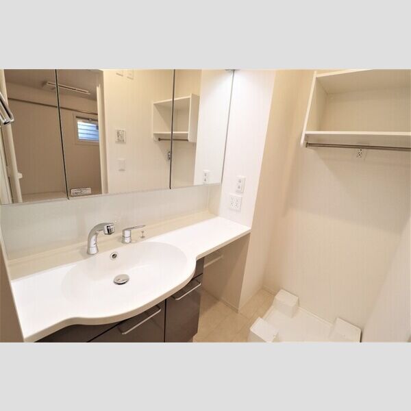 ストリーム久米川102号室 洗髪洗面化粧台