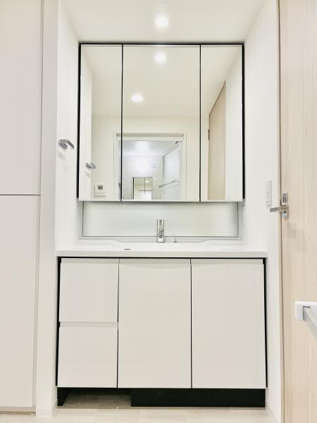 Ｂｒｉｌｌｉａ三河島ＳｔａｔｉｏｎＦｒｏｎｔ9階 洗面