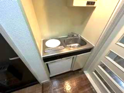 ロイヤル北小金101号室 ※写真は別室です