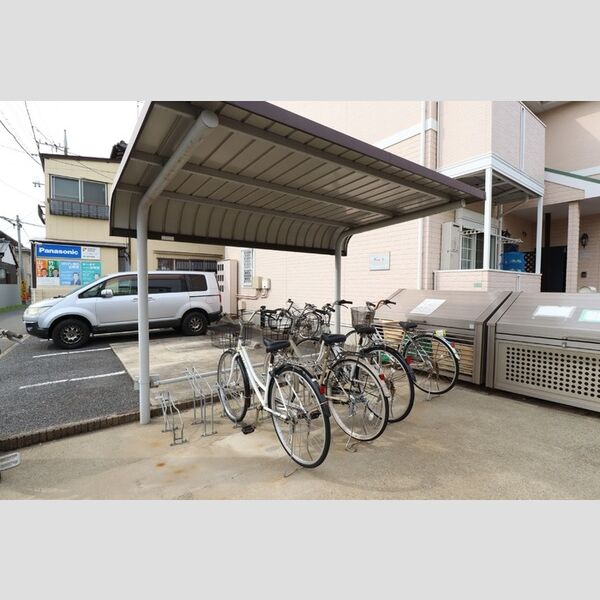 ウィステリア　Ⅲ 駐車場