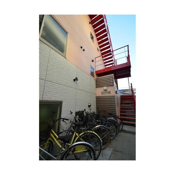 ハンズ新中野102号室 外観