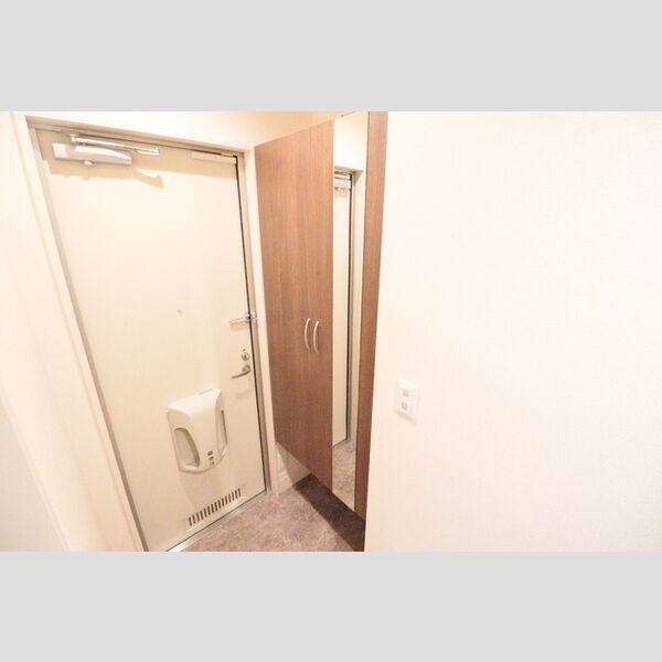 メゾン サクラ 玄関