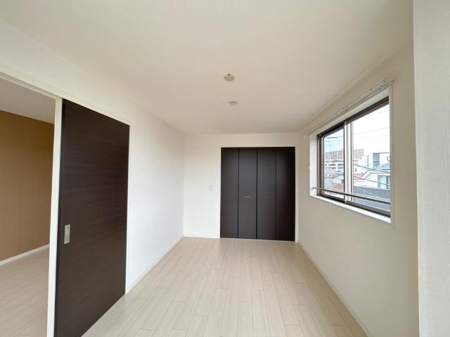 Ｃｈａｒｍｅ　Ｓｕｅｎａｇａ 洋室