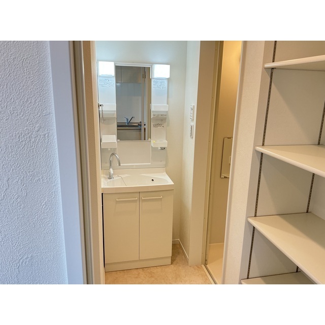 HALE伊勢原301号室 内観