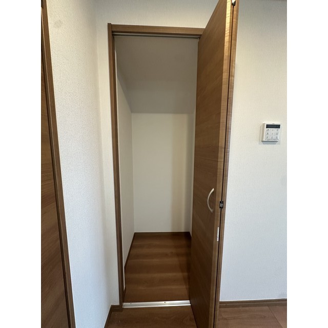 コントレイルⅠ104号室 内観