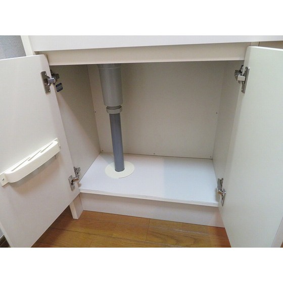 アヴェニール高井戸0205号室 キッチン下収納