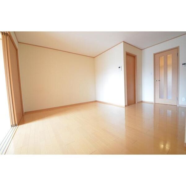 Sepia　Court　F リビング