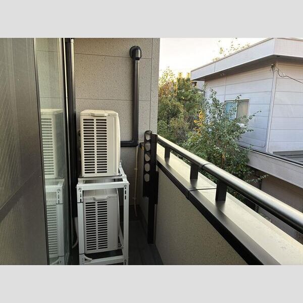 リーブルファイン川口上青木西201号室 バルコニー