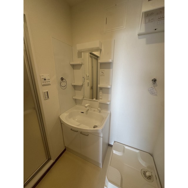 コントレイルⅠ202号室 内観