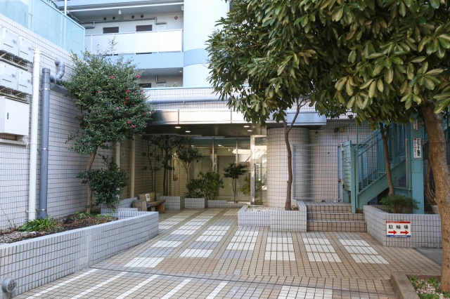 スカイコート下高井戸601号室 エントランス