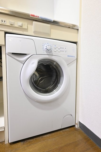 ベルメゾン二子1階 ミニ洗濯機
