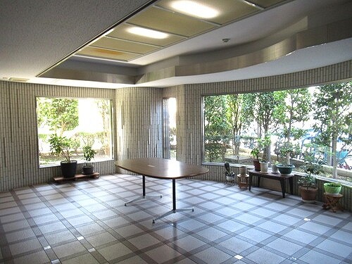 ライオンズプラザ日暮里7階 ロビー　※前回募集時2025年4月撮影