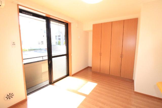 ルディー リビング