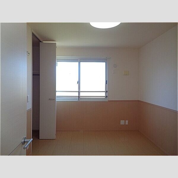 プレミアージュ303号室 洋室